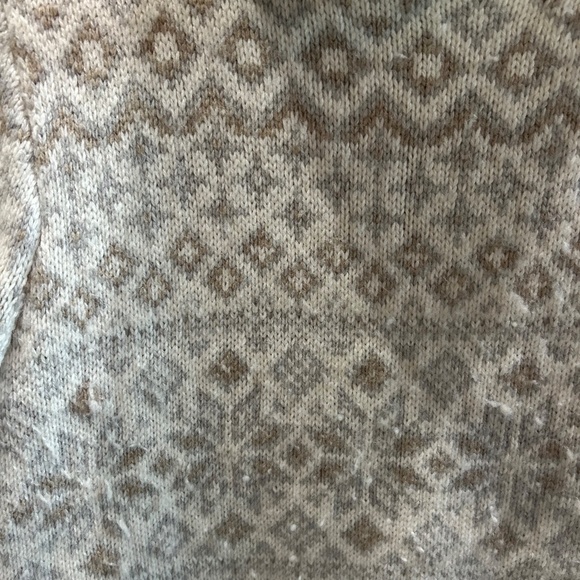 Vineyard Vines Cashmere Turtle Neck - Picture 3 of 5